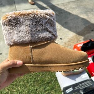 Brand new winter boots